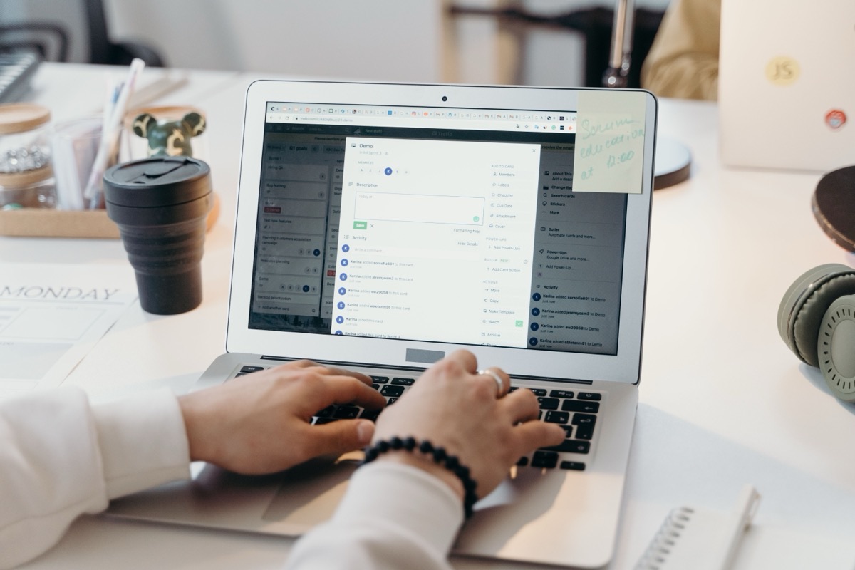 CRM et emailing : comment ces deux outils travaillent ensemble